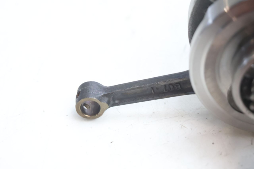 photo de CIGÜEÑAL PEUGEOT KISBEE 4T 50 (2010 - 2017) - Primer plano técnico