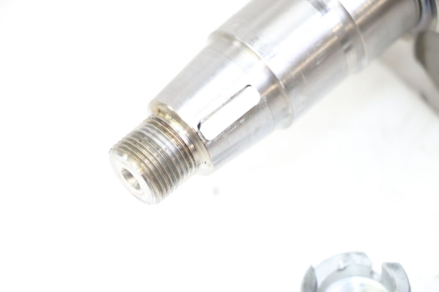 photo de CIG PIAGGIO MP3 LT 300 (2010 - 2016) - Zoom sobre los componentes