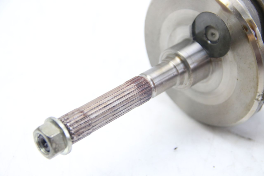 photo de CIGÜEÑAL PIAGGIO MP3 125 (2006 - 2014) - Primer plano técnico