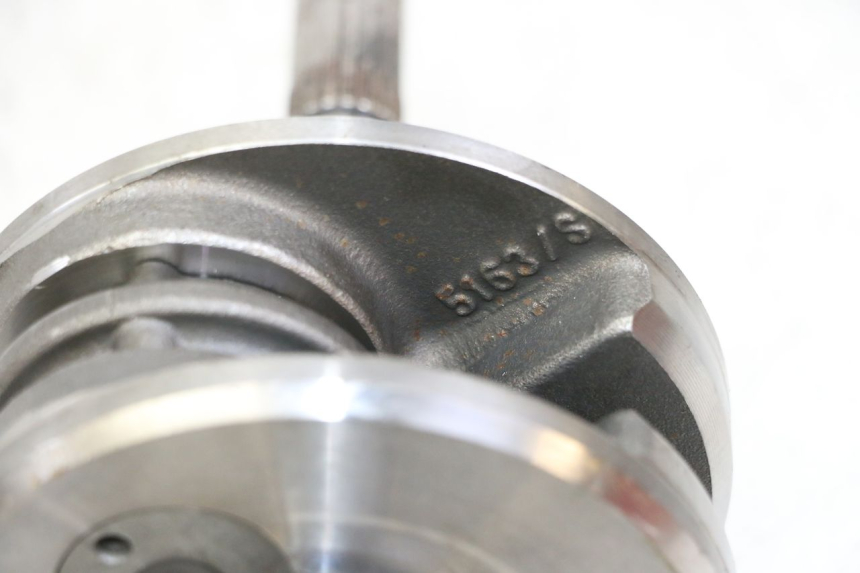 photo de CIGÜEÑAL PIAGGIO MP3 125 (2006 - 2014) - Otra perspectiva