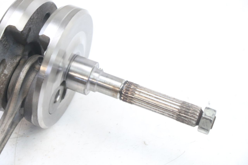 photo de CIGÜEÑAL PIAGGIO X8 125 (2004 - 2007) - Primer plano técnico