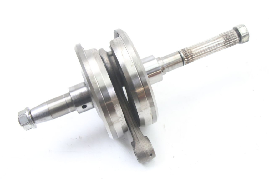 photo de CIGÜEÑAL PIAGGIO X8 125 (2004 - 2007) - Detalles de los puntos de fijación