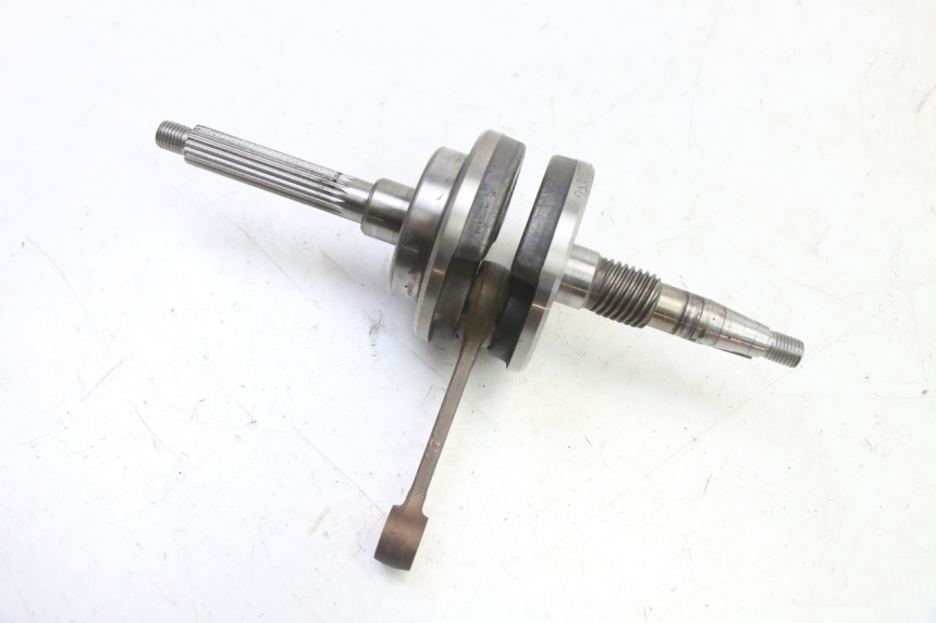 photo de CIGÜEÑAL PGO RODOSHOW 2T 50 (2003 - 2007) - Otra perspectiva