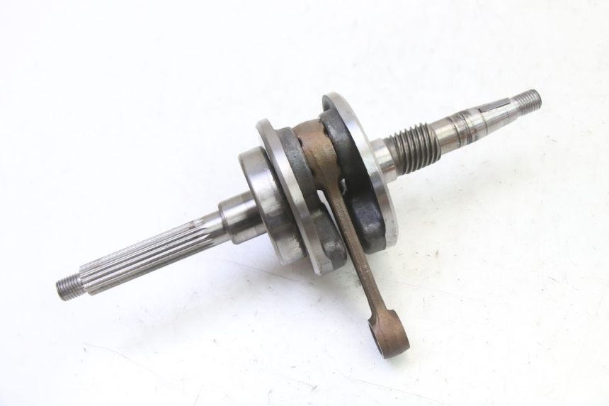 photo de CIGÜEÑAL PGO RODOSHOW 2T 50 (2003 - 2007) - Detalles de los puntos de fijación