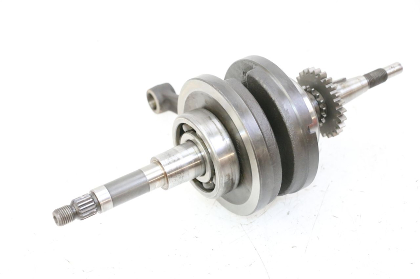 photo de CIGÜEÑAL PEUGEOT SATELIS 125 (2006 - 2009) - Primer plano técnico