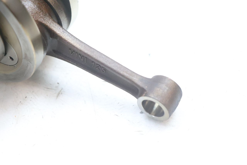 photo de CIGÜEÑAL PEUGEOT SATELIS 125 (2006 - 2009) - Zoom estado de uso