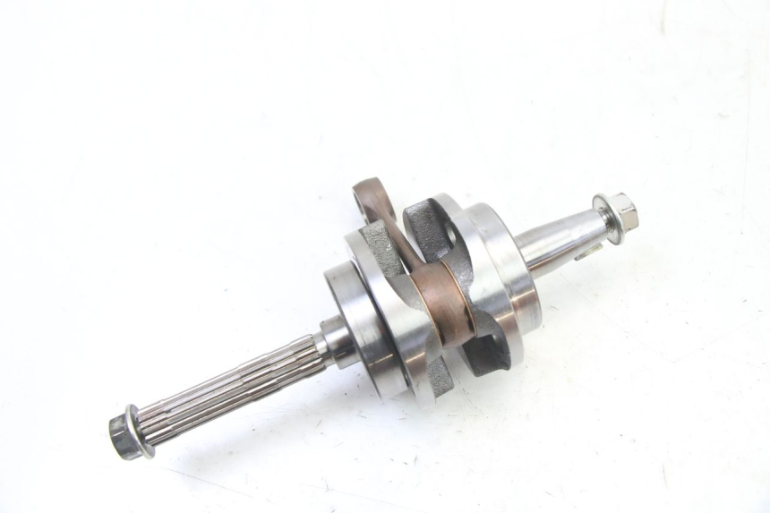 photo de CIG APRILIA SR 2T 50 (2018 - 2022) - Estado de la superficie y material