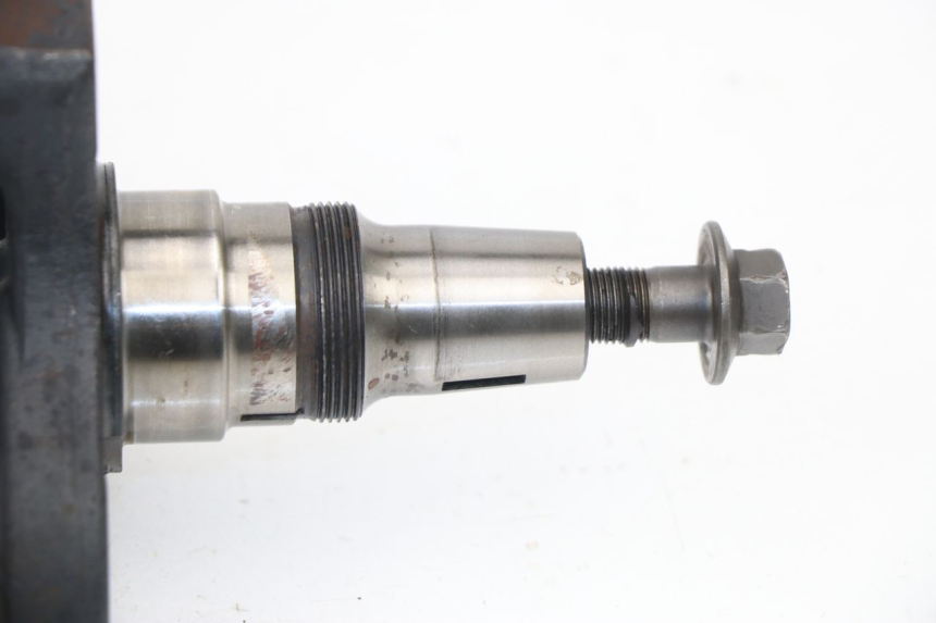 photo de CIGÜEÑAL SUZUKI DR DJEBEL 600 (1985 - 1990) - Primer plano técnico