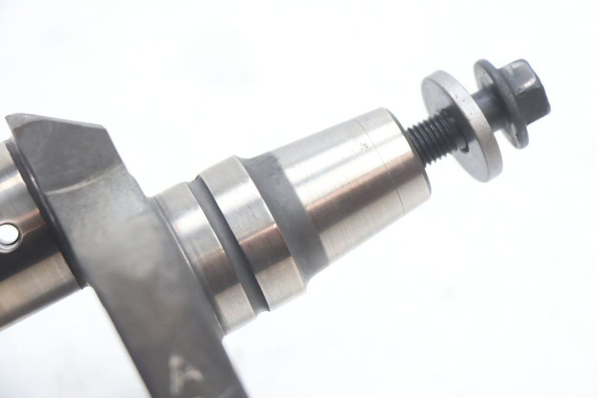 photo de CIGÜEÑAL HONDA VFR FI RC46 800 (1998 - 2001) - Detalles de los puntos de fijación