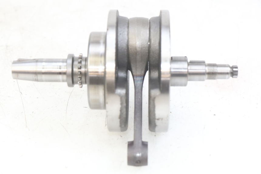 photo de CIGÜEÑAL DAELIM VJ ROADWIN FI 125 (2008 - 2017) - Estado de la superficie y material