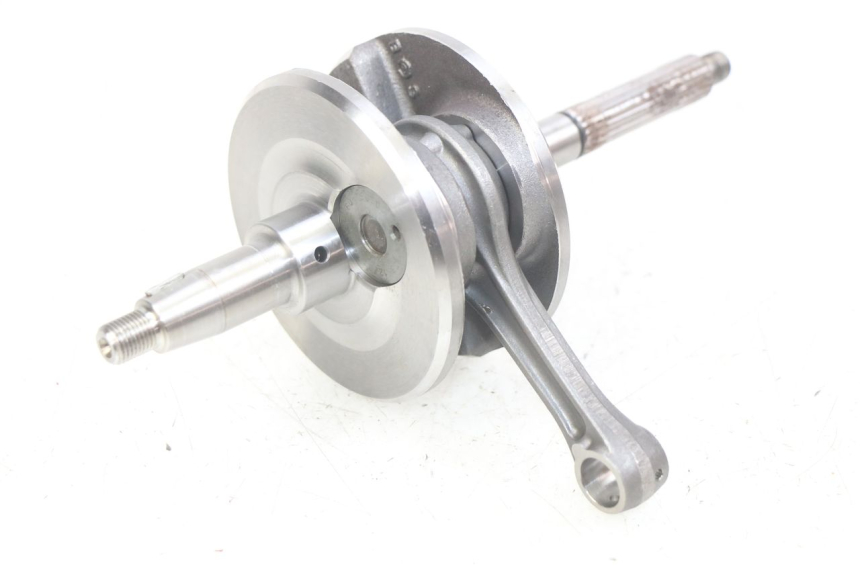 photo de CIGÜEÑAL PIAGGIO X8 125 (2004 - 2007) - Vista principal