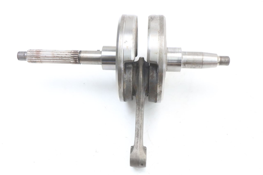 photo de CIGÜEÑAL PIAGGIO X8 125 (2004 - 2007) - Detalle de la pieza