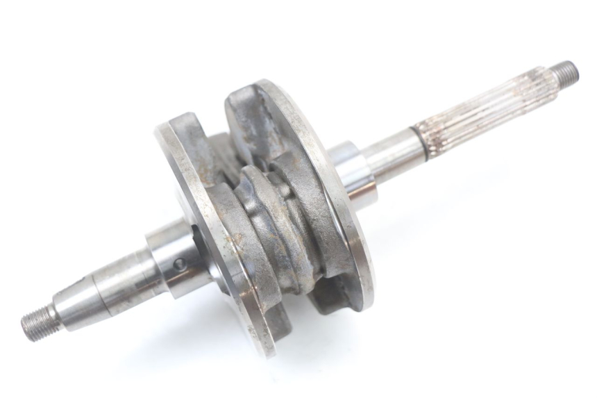 photo de CIGÜEÑAL PIAGGIO X8 125 (2004 - 2007) - Detalles de los puntos de fijación