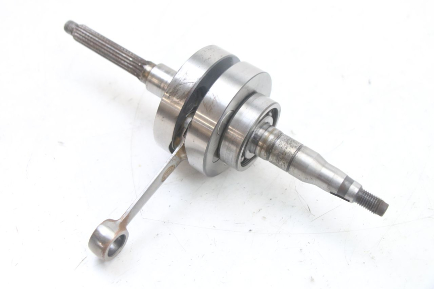 photo de CIG YAMAHA AEROX 50 (1997 - 2006) - Otra perspectiva