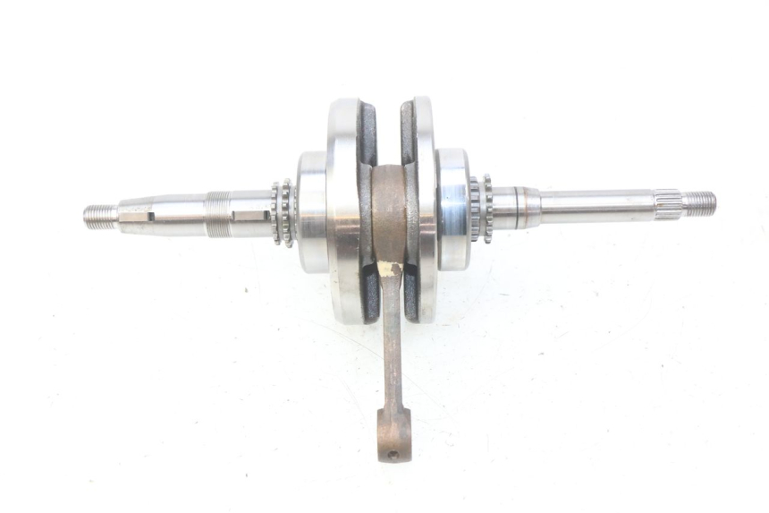 photo de CIGÜEÑAL YAMASAKI YM T 125 (2015 - 2020) - Detalles de los puntos de fijación