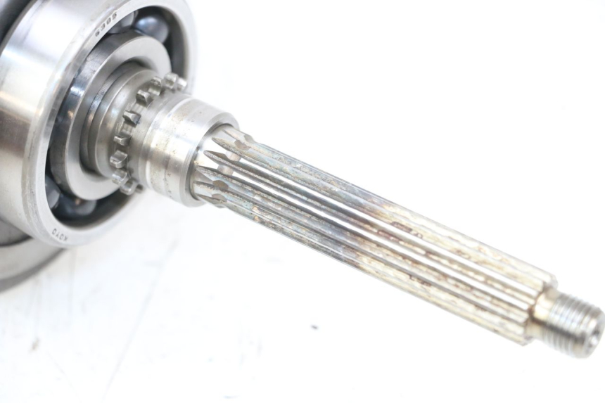 photo de CIGÜEÑAL YAMAHA YP MAJESTY 125 (2002 - 2006) - Recambio usado revisado