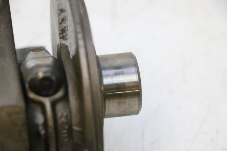 photo de CIG YAMAHA YZF R GENESIS 750 (1993 - 1998) - Detalles de los puntos de fijación