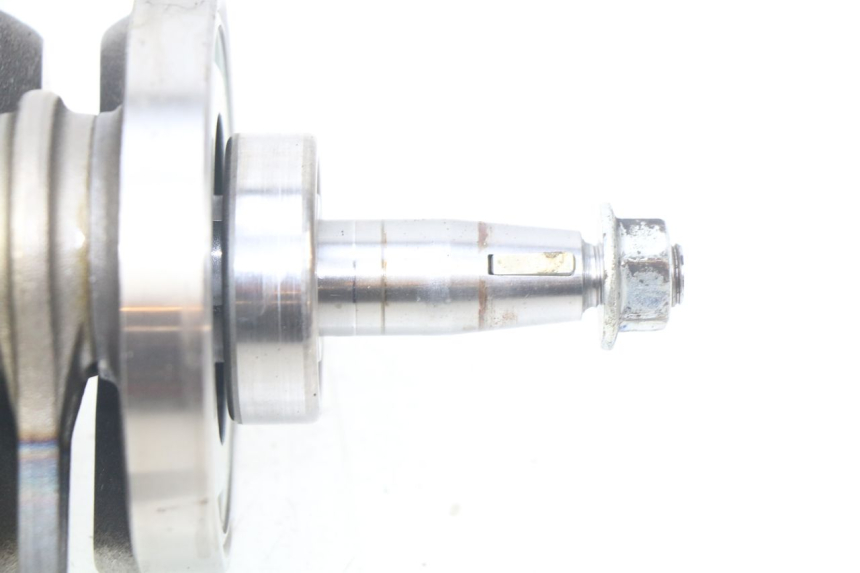 photo de CIGÜEÑAL PIAGGIO ZIP 4T 50 (2018 - 2020) - Estado de la superficie y material