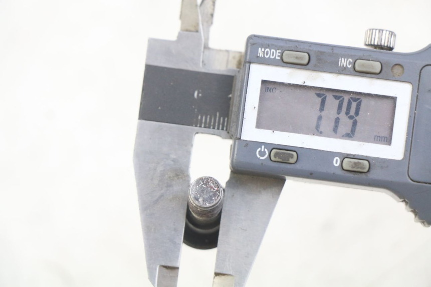 photo de DISCO DE FRENO KYMCO AGILITY 16+ 4T 50 (2018 - 2023) - Otra perspectiva