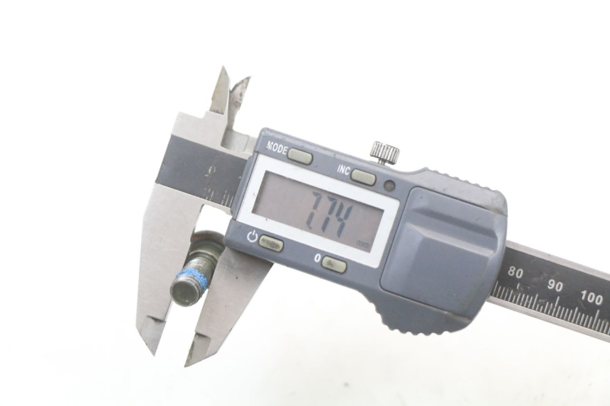 photo de TORNILLO DEL DISCO DE FRENO KYMCO AGILITY 4T 50 (2005 - 2018) - Primer plano técnico