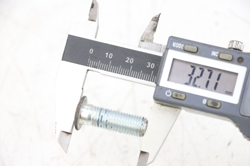 photo de TORNILLO DEL DISCO DE FRENO MBK BOOSTER SPIRIT NAKED 50 (2004 - 2017) - Otra perspectiva