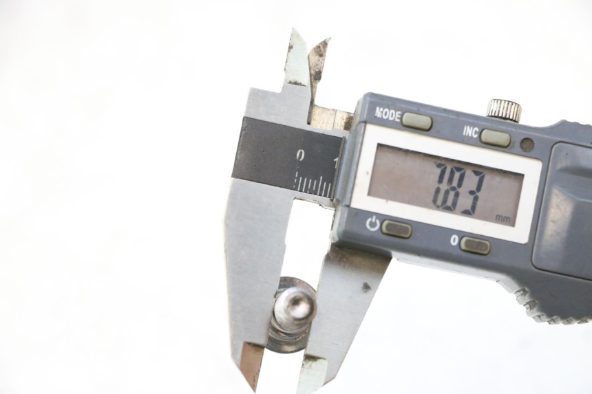 photo de TORNILLO DEL DISCO DE FRENO HONDA CB F HORNET 600 (2005 - 2006) - Detalle de la pieza