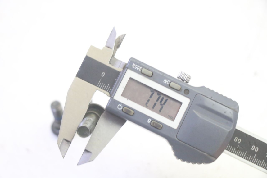 photo de DISCO DE FRENO SYM CROX 4T 50 (2016 - 2023) - Primer plano técnico