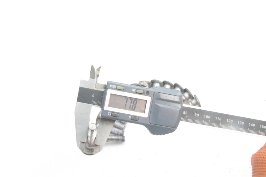 photo de TORNILLO DEL DISCO DE FRENO KAWASAKI ER-6 ER6 F ABS 650 (2012 - 2016) - Zoom estado de uso