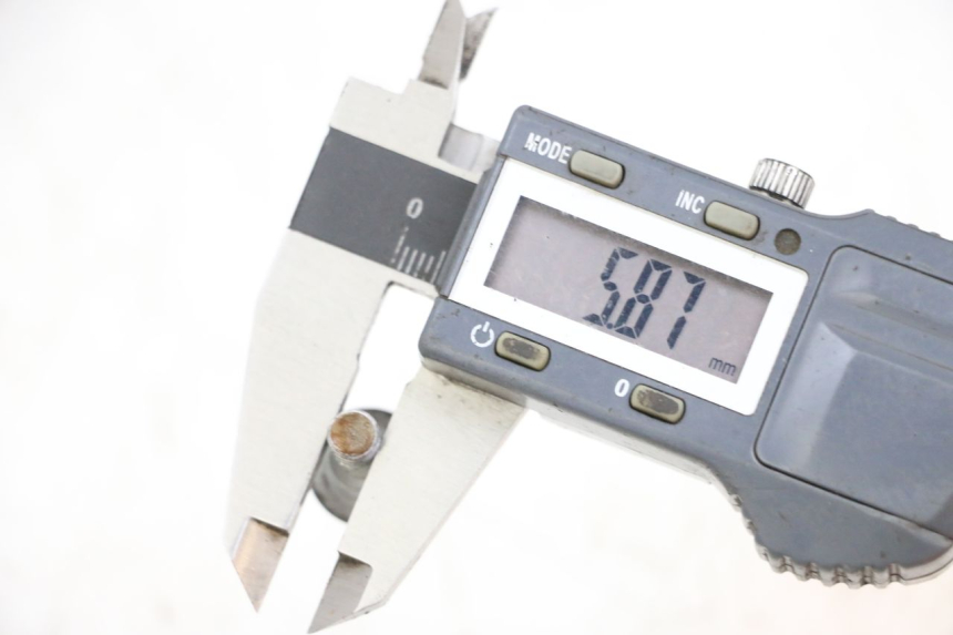 photo de TORNILLO DEL DISCO DE FRENO YAMAHA FJR ABS 1300 (2006 - 2012) - Detalle de la pieza