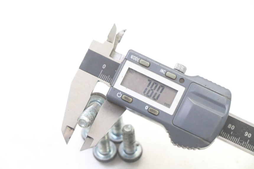 photo de TORNILLO DEL DISCO DE FRENO MBK FLAME X 125 (2007 - 2016) - Primer plano técnico