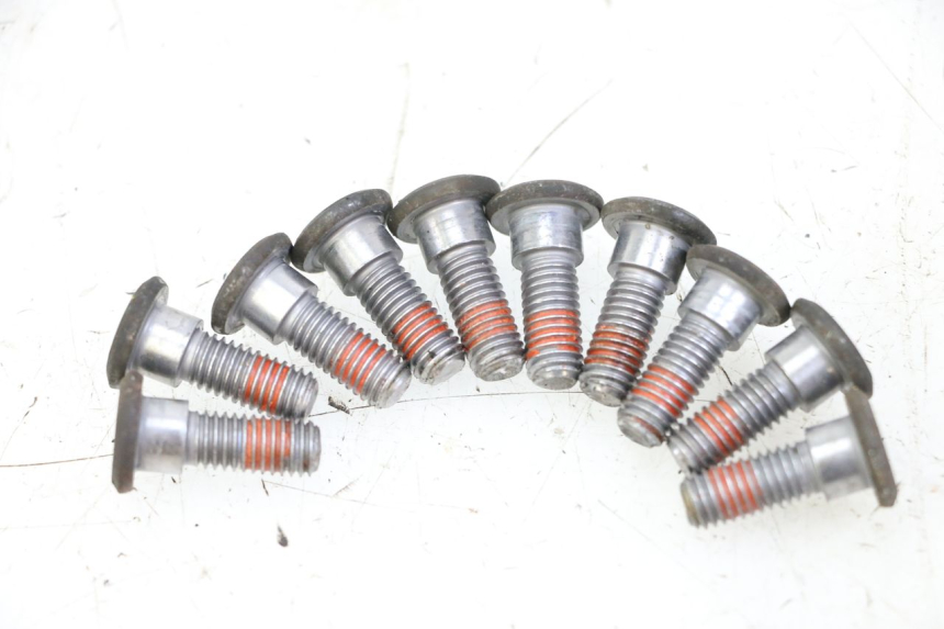 photo de TORNILLO DEL DISCO DE FRENO HONDA FORZA ABS 300 (2013 - 2017) - Primer plano técnico