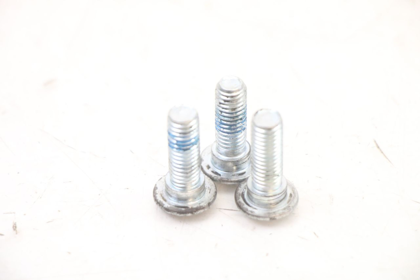 photo de TORNILLO DEL DISCO DE FRENO JM MOTORS MIA 50 (2017 - 2020) - Zoom estado de uso