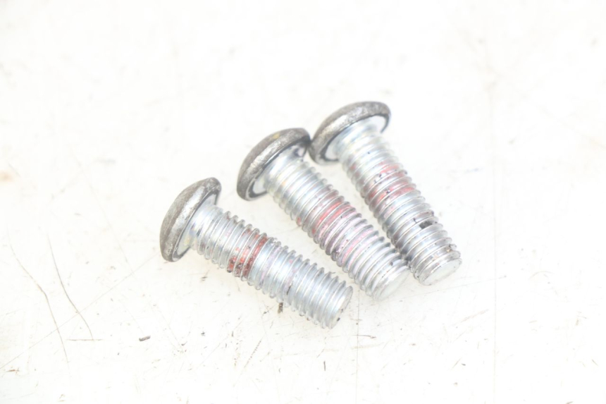 photo de DISCO DE FRENO PEUGEOT KISBEE 4T 50 (2018 - 2022) - Primer plano técnico