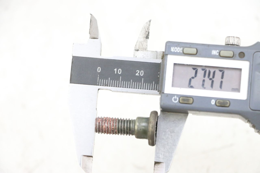 photo de TORNILLO DEL DISCO DE FRENO KYMCO LIKE 125 (2009 - 2016) - Zoom estado de uso