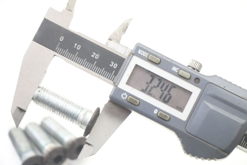 photo de TORNILLO DEL DISCO DE FRENO MBK BOOSTER NEXT GENERATION 50 (1995 - 1998) - Otra perspectiva