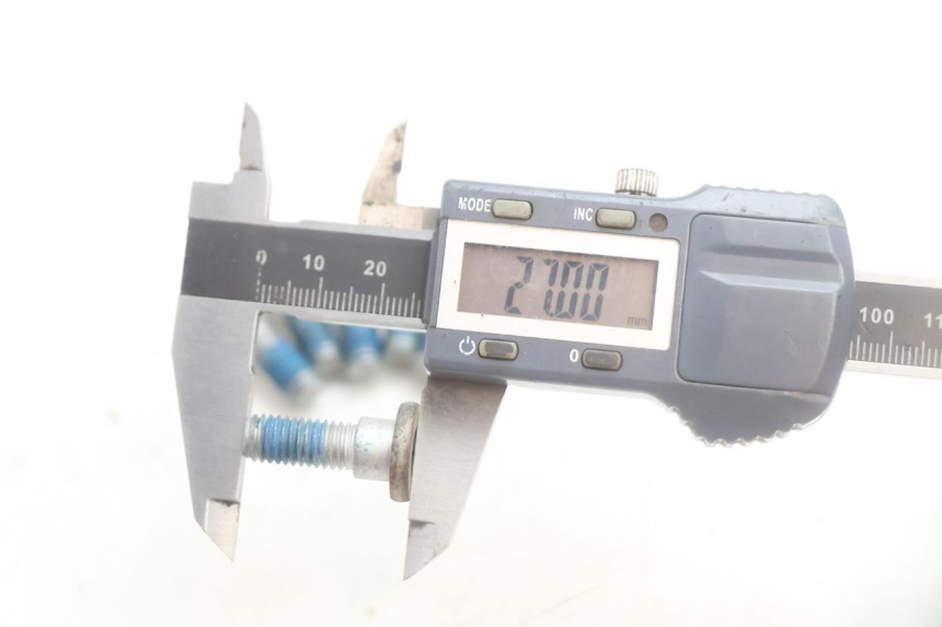photo de TORNILLO DEL DISCO DE FRENO PIAGGIO MP3 HPE 530 (2022 - 2026) - Otra perspectiva
