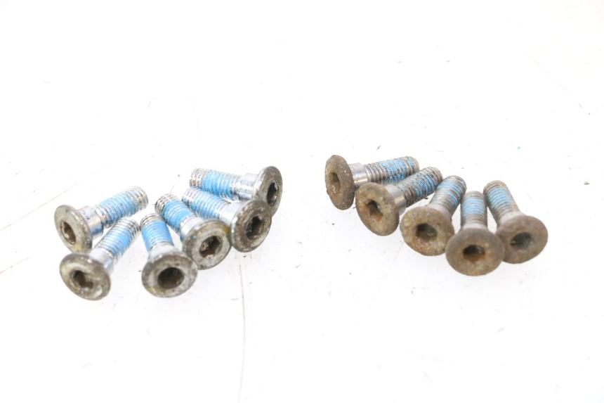 photo de TORNILLO DEL DISCO DE FRENO KYMCO MXU R 250 (2004 - 2010) - Primer plano técnico