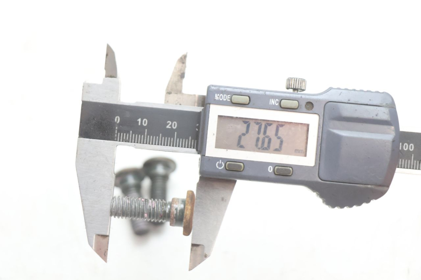 photo de TORNILLO DEL DISCO DE FRENO IMF INDUSTRIE NEW PACH 2T 50 (2014 - 2020) - Zoom estado de uso