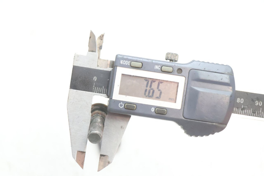 photo de TORNILLO DEL DISCO DE FRENO IMF INDUSTRIE NEW PACH 2T 50 (2014 - 2020) - Primer plano técnico