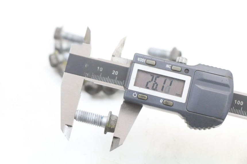 photo de TORNILLO DEL DISCO DE FRENO MOTO GUZZI NORGE 8V GT 1200 (2011 - 2016) - Otra perspectiva