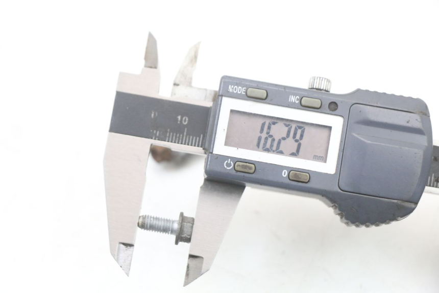 photo de TORNILLO DEL DISCO DE FRENO MOTO GUZZI NORGE 8V GT 1200 (2011 - 2016) - Detalles de los puntos de fijación