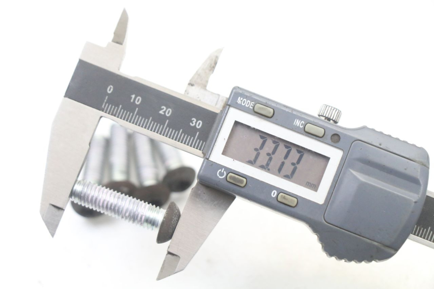 photo de TORNILLO DEL DISCO DE FRENO PEUGEOT CITYSTAR 125 (2011 - 2017) - Otra perspectiva