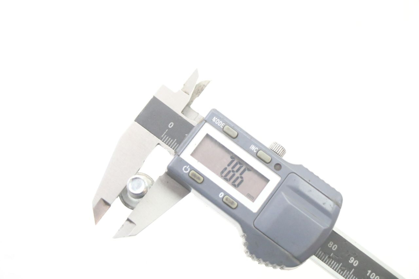 photo de TORNILLO DEL DISCO DE FRENO PEUGEOT TREKKER TKR 50 (2005 - 2014) - Primer plano técnico