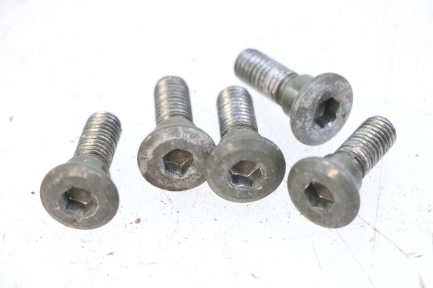 photo de DISCO DE FRENO PEUGEOT TWEET 4T 50 (2014 - 2019) - Primer plano técnico