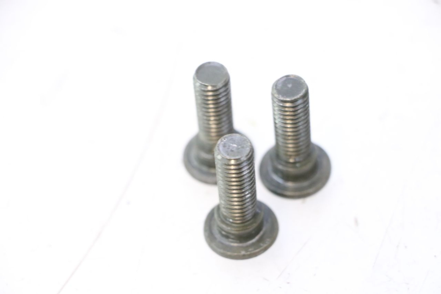 photo de TORNILLO DEL DISCO DE FRENO TNT MOTOR ROMA 10' 2T 50 (2011 - 2018) - Primer plano técnico