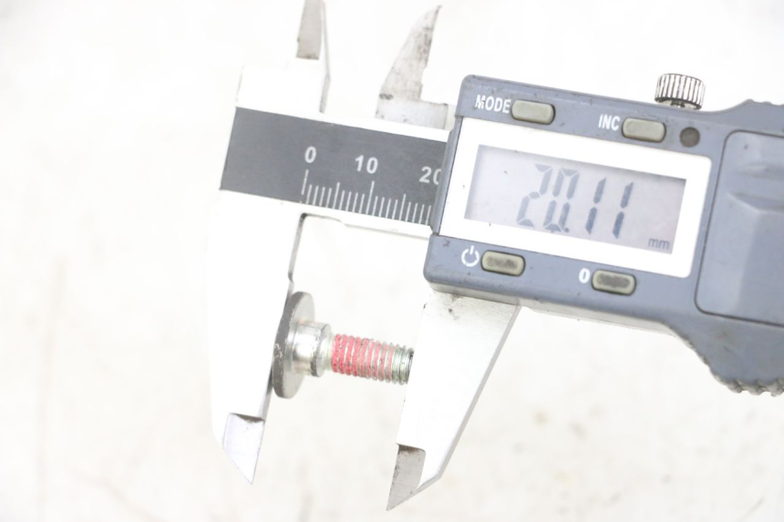 photo de TORNILLO DEL DISCO DE FRENO ROYAL ENFIELD HYMALAYAN 410 (2016 - 2023) - Detalle de la pieza