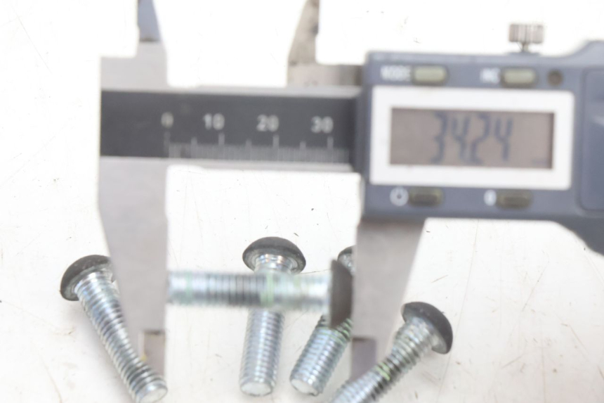 photo de TORNILLO DEL DISCO DE FRENO PEUGEOT SATELIS 125 (2013 - 2018) - Detalles de los puntos de fijación
