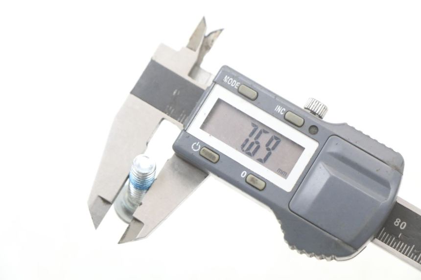 photo de Tornillo de disco de freno VASTRO STREET X 4T 50 (2016 - 2021) - Primer plano técnico