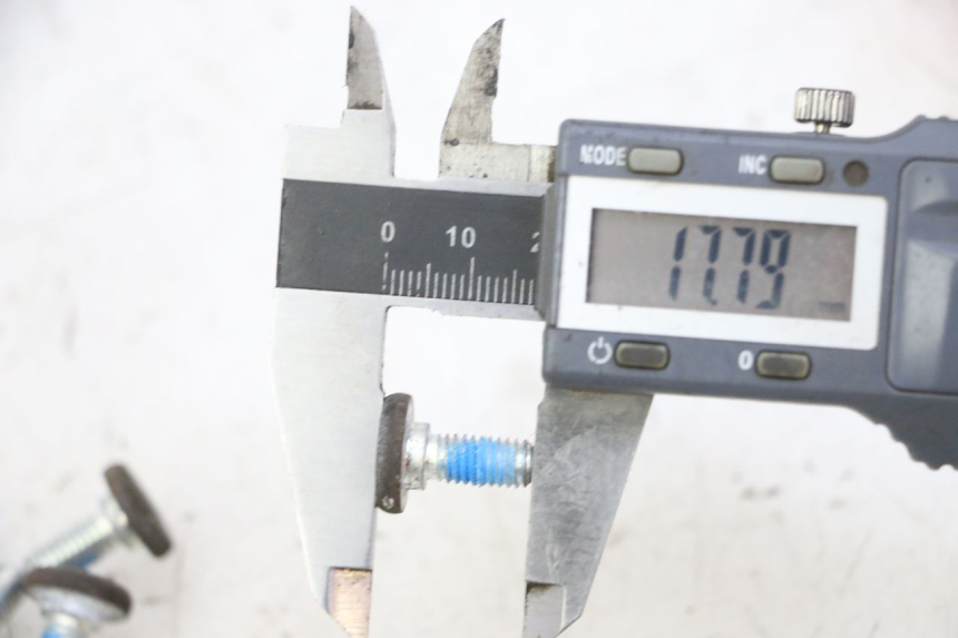 photo de DISCO DE FRENO YAMAHA X-MAX XMAX 250 (2006 - 2009) - Detalle de la pieza