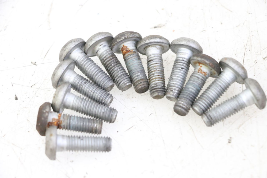 photo de TORNILLO DEL DISCO DE FRENO YAMAHA XJN DIVERSION 600 (2000 - 2003) - Detalles de los puntos de fijación